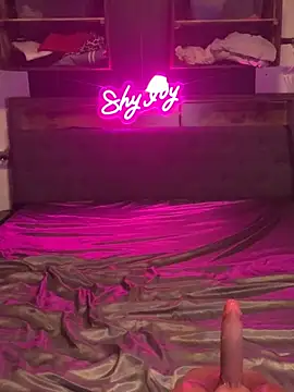 Shy Ivy online show from 09-12-25, 08:53