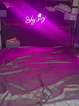 Shy Ivy online show from 09-16-25, 09:27