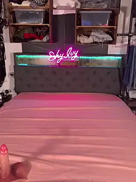 Shy Ivy online show from 09-24-25, 09:51