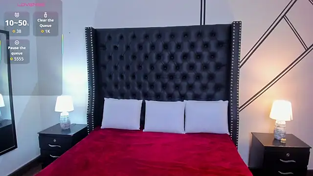 Snapshot of Meloddy_Parkerr_ chatting on 10-08-25, 04:43 Meloddy Parkerr online show from 10-08-25, 04:43