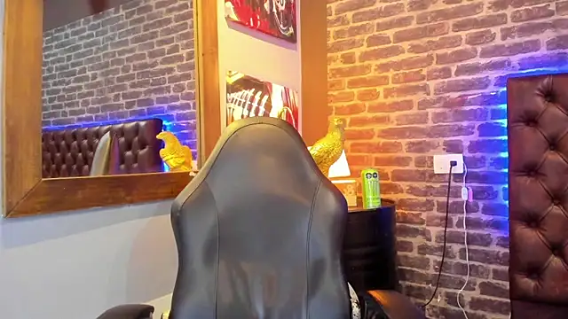 VinzenzRizzo online show from 12-05-25, 04:10