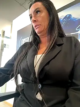 Snapshot of Islaymae_gilf chatting on 10-11-25, 02:26 Islaymae gilf online show from 10-11-25, 02:26