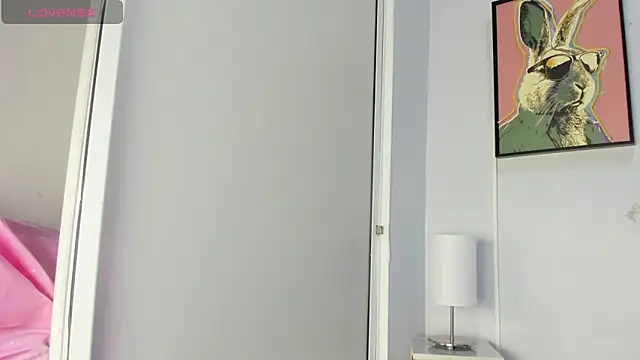 dulce fiore07 online show from 04-18-26, 12:31