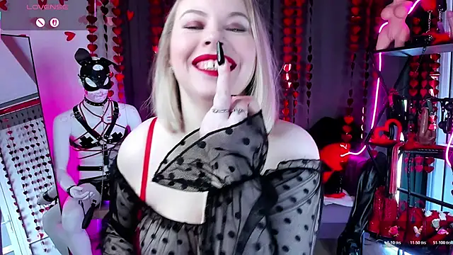 Snapshot of Anna_Maxwell chatting on 02-15-26, 02:30 Anna Maxwell online show from 02-15-26, 02:30