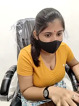 Snapshot of MISS_RIYA14 chatting on 09-27-25, 10:20 MISS RIYA14 online show from 09-27-25, 10:20