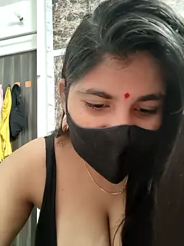 Snapshot of MISS_RIYA14 chatting on 11-11-25, 04:34 MISS RIYA14 online show from 11-11-25, 04:34