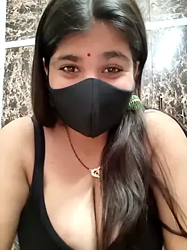 Snapshot of MISS_RIYA14 chatting on 11-27-25, 04:03 MISS RIYA14 online show from 11-27-25, 04:03