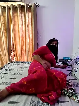 MISS RIYA14 online show from 03-13-26, 10:44