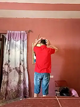 Snapshot of elbbxxx1999 chatting on 09-08-25, 04:28 elbbxxx1999 online show from 09-08-25, 04:28