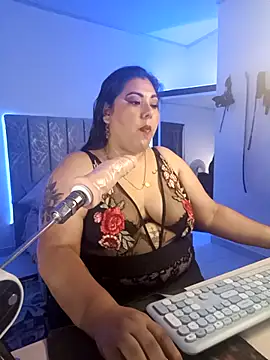 AndreaKinky online show from 10-14-25, 08:26