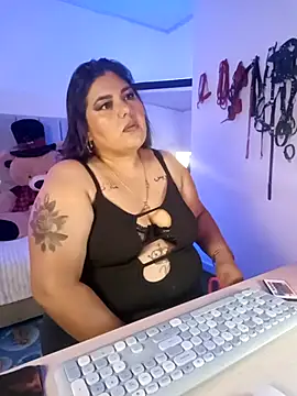 AndreaKinky online show from 11-25-25, 08:25