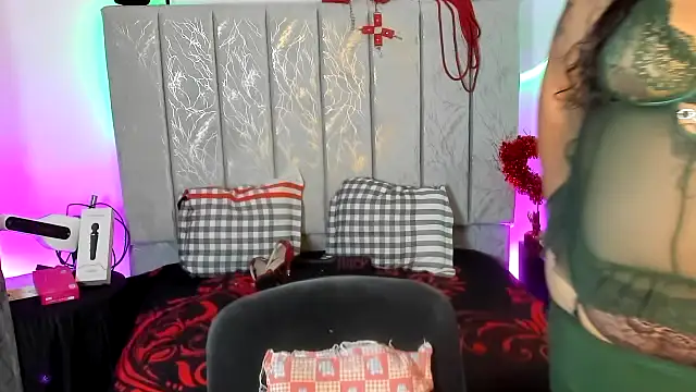 AndreaKinky online show from 03-19-26, 09:13