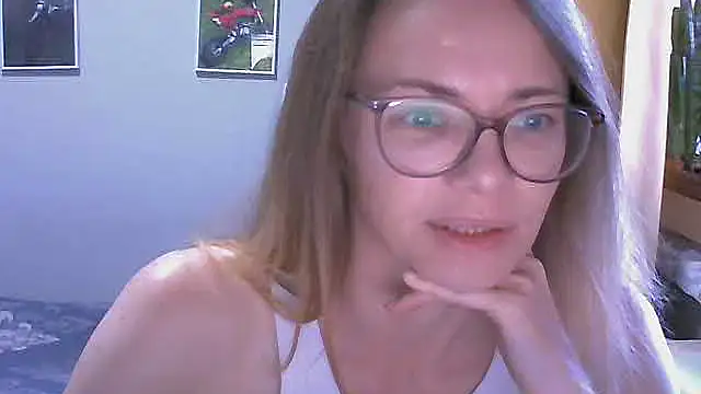 SEA Dream online show from 11-17-25, 04:51