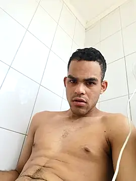 Snapshot of jhoi95 chatting on 10-13-25, 06:41 jhoi95 online show from 10-13-25, 06:41