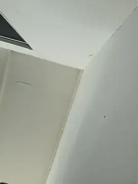 Snapshot of jhoi95 chatting on 12-01-25, 06:29 jhoi95 online show from 12-01-25, 06:29