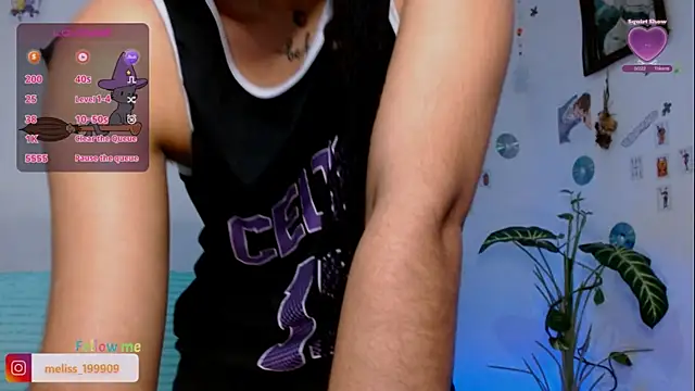 Nocturnawitch online show from 04-24-26, 01:30