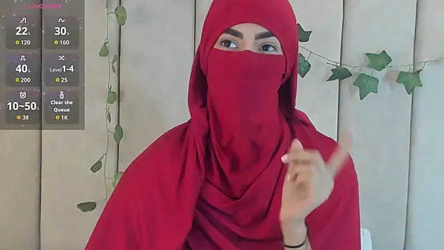  Zahiira  online show from 10-09-25, 11:52
