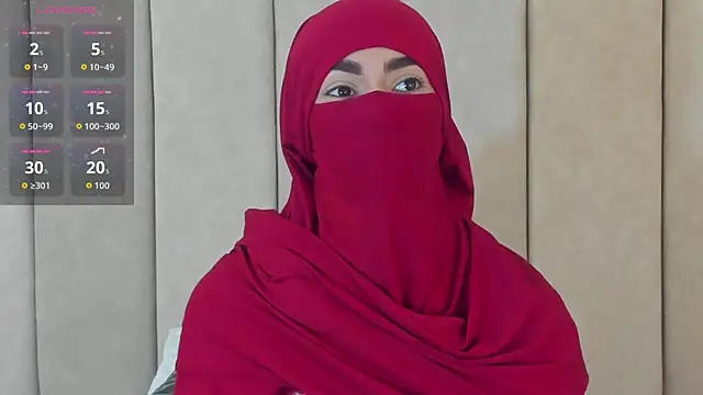  Zahiira  online show from 10-28-25, 11:58