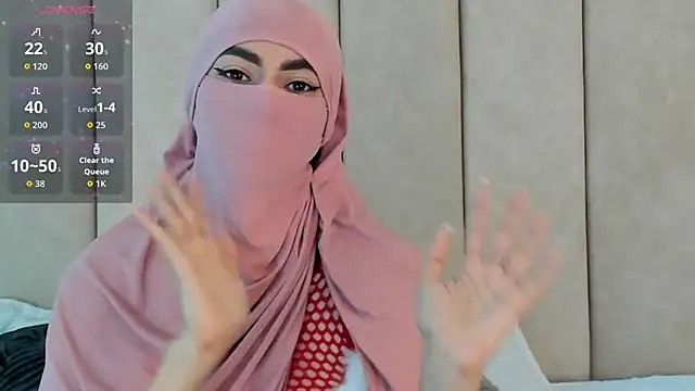  Zahiira  online show from 11-26-25, 12:06