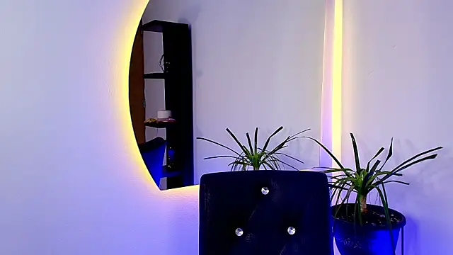 Snapshot of Sophie_Janner chatting on 02-03-26, 06:40 Sophie Janner online show from 02-03-26, 06:40