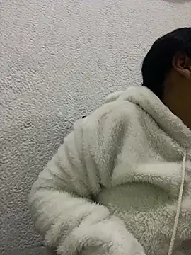 Snapshot of Aisha_poweer chatting on 09-30-25, 03:00 Aisha poweer online show from 09-30-25, 03:00