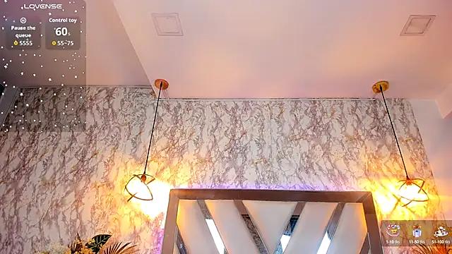 Snapshot of Aisha_poweer chatting on 10-04-25, 02:09 Aisha poweer online show from 10-04-25, 02:09