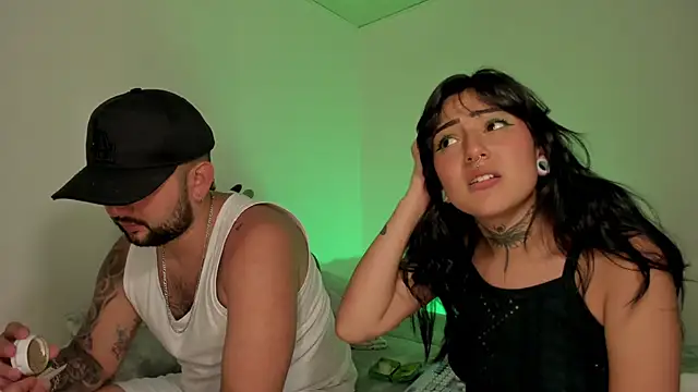 Snapshot of lola_n_apolo chatting on 09-10-25, 09:26 lola n apolo online show from 09-10-25, 09:26