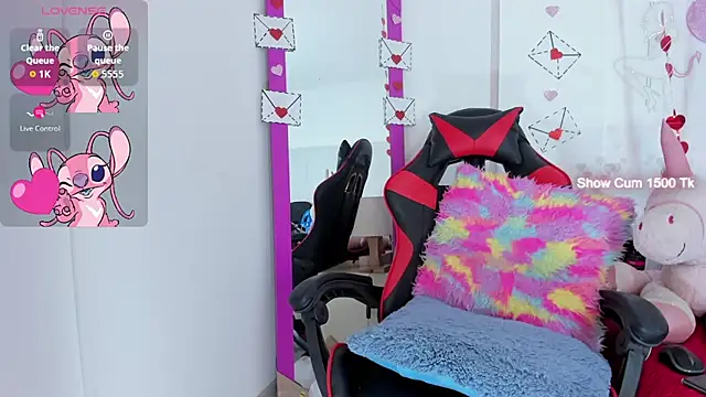 Ariana-Fernandez online show from 02-21-26, 03:29