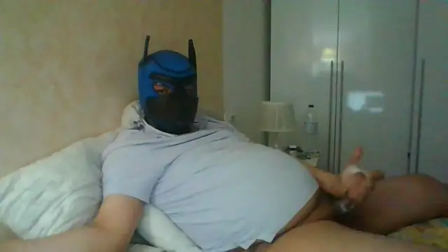 soumicuckold1 online show from 04-28-26, 10:04