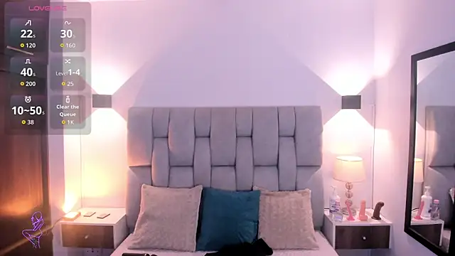 Mia volkova online show from 10-17-25, 12:30