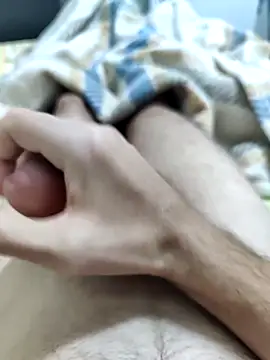 Snapshot of emrekzlk52 chatting on 10-17-25, 08:11 emrekzlk52 online show from 10-17-25, 08:11