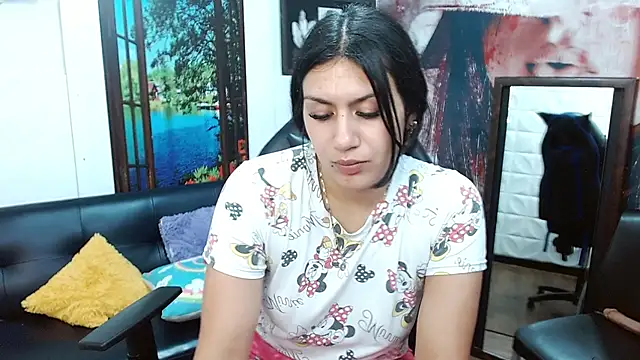 gigi gilt  online show from 04-05-26, 04:59