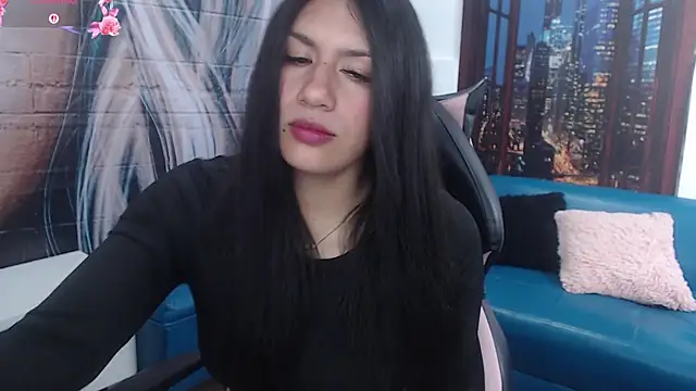 Snapshot of gigi_gilt_ chatting on 07-29-26, 03:10 gigi gilt online show from 07-29-26, 03:10