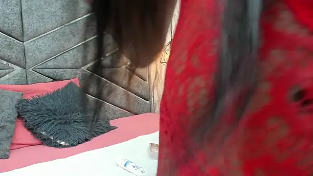 SASHA BROWNIE   online show from 09-23-25, 08:01