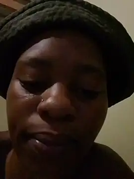 Mercy Browny online show from 12-21-25, 10:28