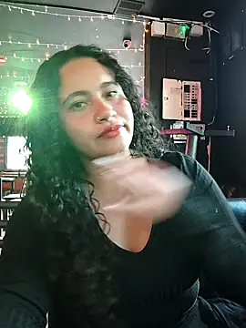 Snapshot of Yaya_watson chatting on 11-06-25, 09:15 Yaya watson online show from 11-06-25, 09:15