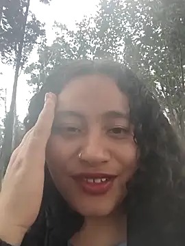 Yaya watson online show from 12-22-25, 06:27