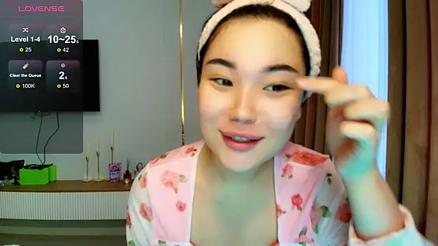 hwa rin online show from 12-22-25, 03:14