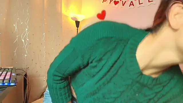 Dafne Mel online show from 02-12-26, 04:02