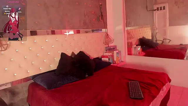 Viiolettlopez online show from 09-20-25, 01:23