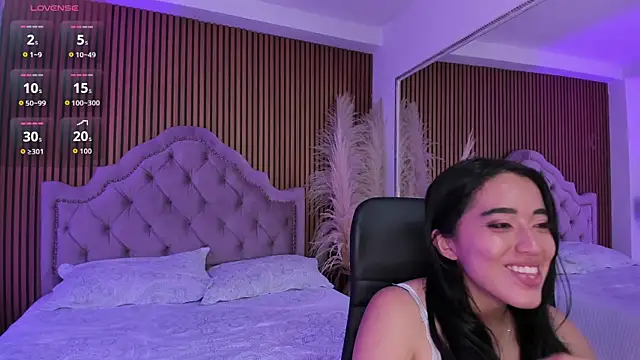 Starbutterflyy  online show from 02-12-26, 04:51