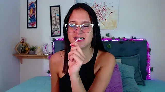 valentini villa online show from 02-15-26, 07:43