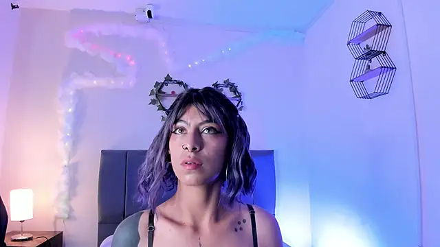 Snapshot of Ambar_gh1 chatting on 11-10-25, 07:24 Ambar gh1 online show from 11-10-25, 07:24