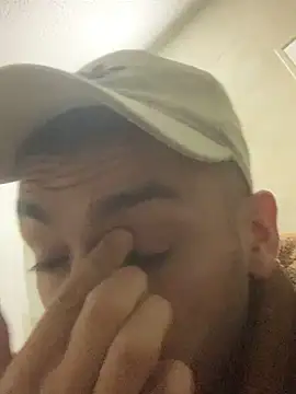 Snapshot of malek_xarx_ chatting on 09-19-25, 03:08 malek xarx online show from 09-19-25, 03:08