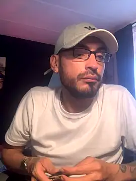 malek xarx  online show from 12-14-25, 08:35