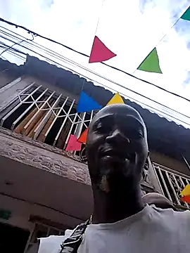 Snapshot of Jhoan_Simply chatting on 12-17-25, 08:59 Jhoan Simply online show from 12-17-25, 08:59