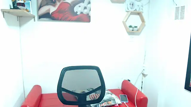 DIVAX MONSERRAT online show from 03-29-26, 05:46