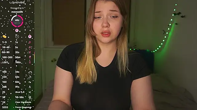 CuteSharloti online show from 12-20-25, 05:31