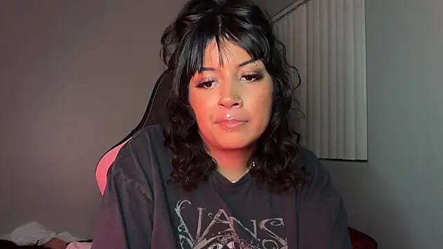 pressuremami online show from 09-16-25, 04:13