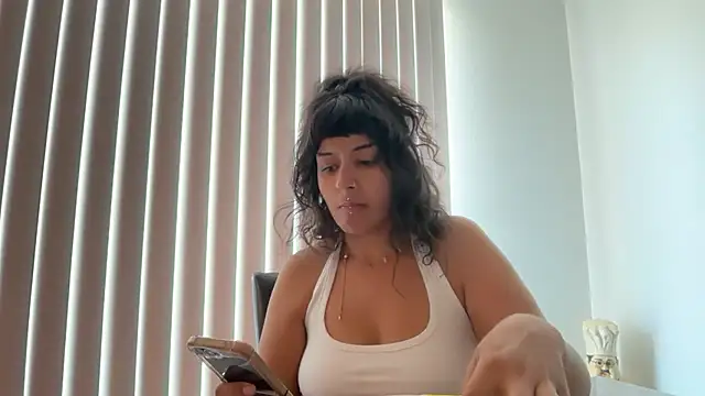 pressuremami online show from 10-20-25, 07:14